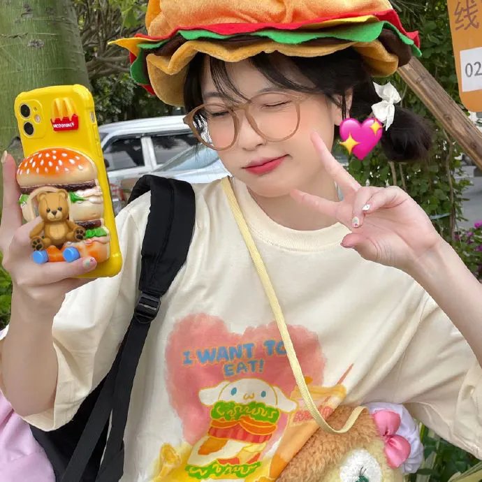 黑暗中的两个人